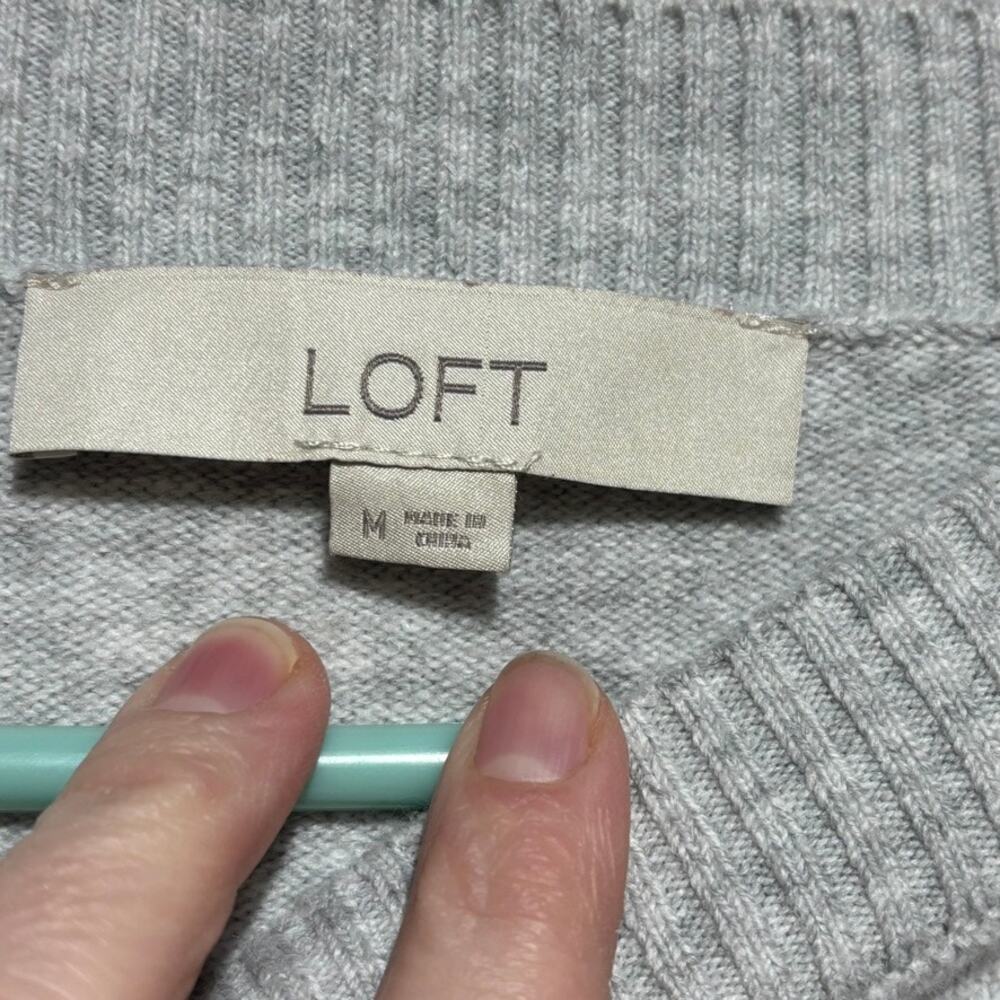 LOFT Women's Medium Stripe Pullover Boatneck Sweater Gray Pink Burgundy - Picture 4 of 10